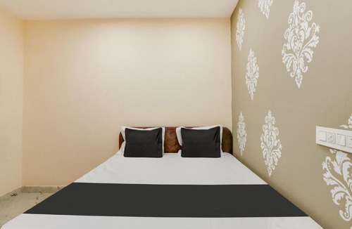 Warangal Hotel | Hotel O BSS INNS