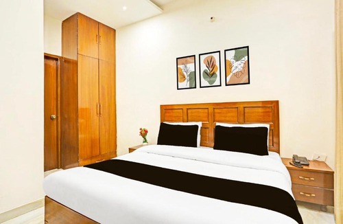 Sector 45 Hotel | Hotel O by OYO Sector 45 Formerly Manyavar
