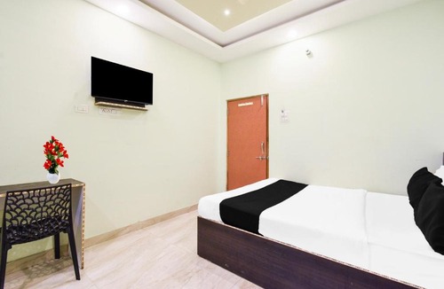 Shamshabad Hotel | Hotel O Charminar international Hotel