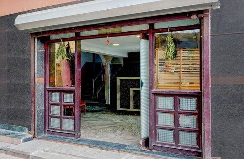 Central Chennai House | Hotel O Chennai Central Railway Station