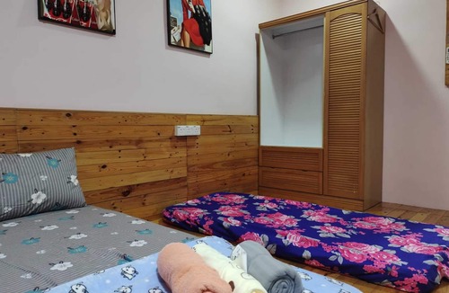 Kampung Jelatang Hotel | Hotel O Coke Guest House