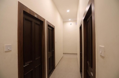 Bhowanipore Hotel | Hotel O Elgin Terrace