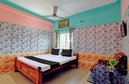 Lalbagh Hotel | Hotel O Green House