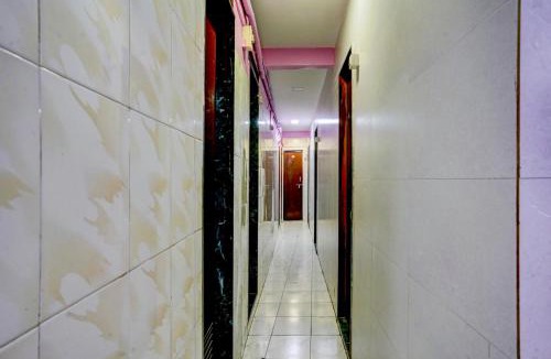 Bhendi Bazaar Hotel | Hotel O Gulzar Masjid Bunder Railway Station