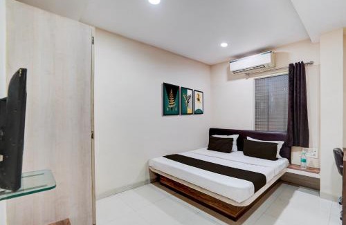 Rau Hotel | Hotel O Hotel Krishna's Residency
