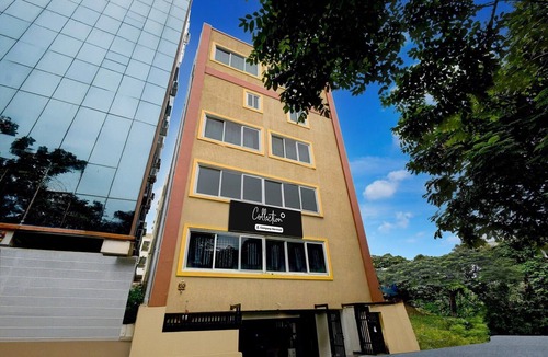 Medchal House | Hotel O Kakatiya Hills Shree Adithya Luxury
