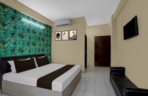 Sector 70 Hotel | Hotel O La Belle