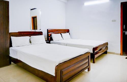 Sarnath Hotel | Hotel O Lotus Inn