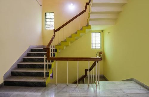Bhubaneshwar Hotel | Hotel O Mks Inn