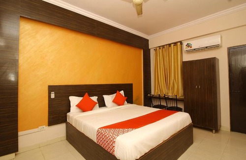 Hyderabad Hotel | Hotel O Nav Bharath Residency