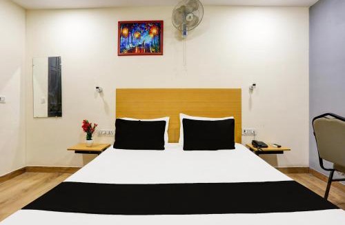 Patparganj Hotel | Hotel O Near Anand Vihar Metro Station