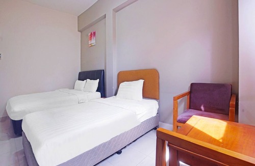 Kota Warisan Hotel | Hotel O Night Queen salak Tinggi