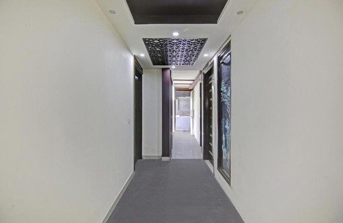 Indirapuram Hotel | Hotel O OM