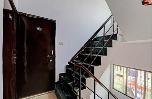 Indira Nagar Hotel | Hotel O Raama