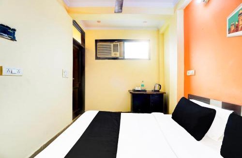 Sector 62 Hotel | Hotel O Radhey Shyam Inn