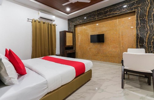 Hanmakonda Hotel | Hotel O Raghavendra Residency