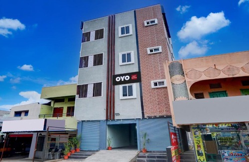 Warangal Hotel | Hotel O Rainbow
