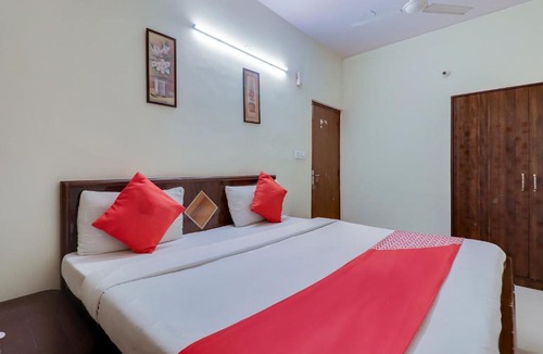 D6 Hotel | Hotel O Red Rose Residency