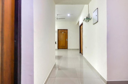 D6 Hotel | Hotel O Red Rose Residency