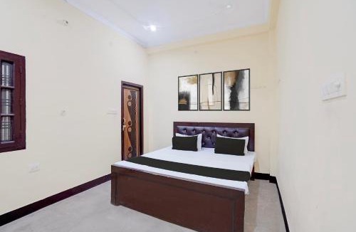 Malihabad Hotel | Hotel O Relax Inn