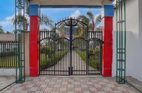 Varanasi Hotel | Hotel O River Bay Resort