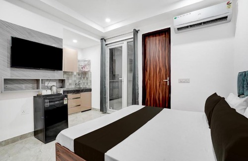 Sushant Lok Hotel | Hotel O RV Residency