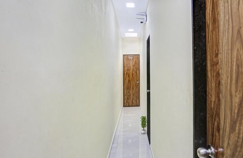 Chembur East Hotel | Hotel O S K Palace