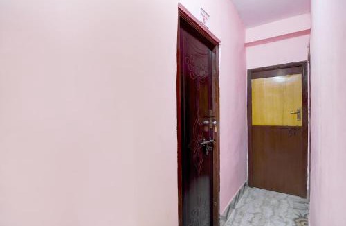 Kolkata Hotel | Hotel O Shakuntala Park Bus Terminus Behala