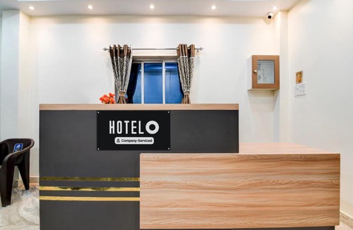 Bantra Hotel | Hotel O Shalimar Railway Junction Howrah