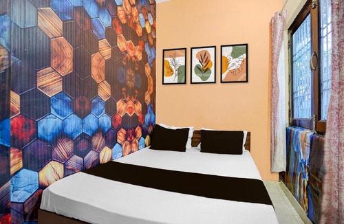 Ghaziabad Hotel | Hotel O Smart Green