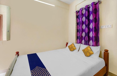 Bengaluru Hotel | Hotel O Sri Thirumala Lodge