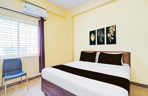 Bengaluru Hotel | Hotel O Srigandhakavalu Formerly Chamundeshwari Lodging