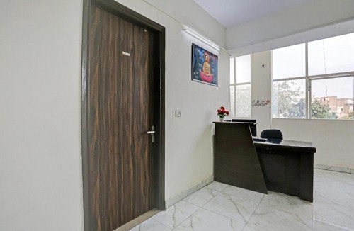New Delhi Hotel | Hotel O Star Inn