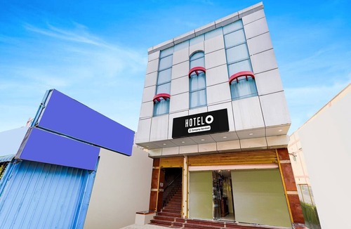 Manali House | Hotel O Thirumangalam Metro Station