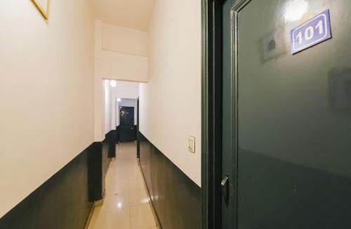 Lajpat Nagar Hotel | Hotel O Unique Delhi Home Stay