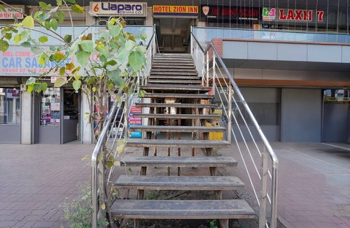 GIDC House | Hotel O Vapi Gidc Zion Inn