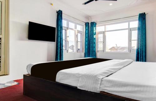 Nishat-Shalimar Hotel | Hotel O Wave Inn