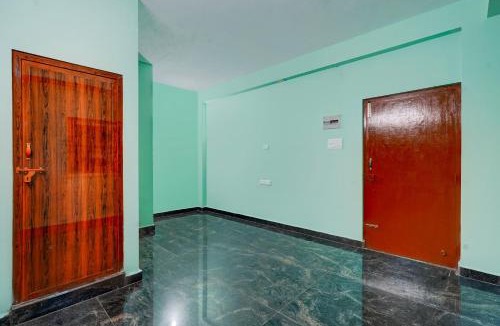 Urapakkam Hotel | Hotel O White Inn