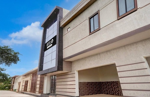 Mathura House | Hotel O Yamuna Riverview Swyamwar Resort