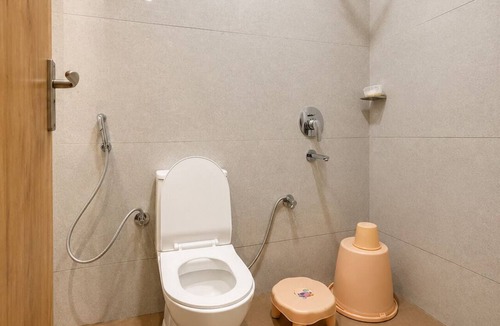 Indore Hotel | Hotel One 40