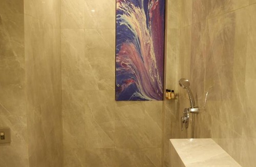 Rakabganj Hotel | Hotel Orange