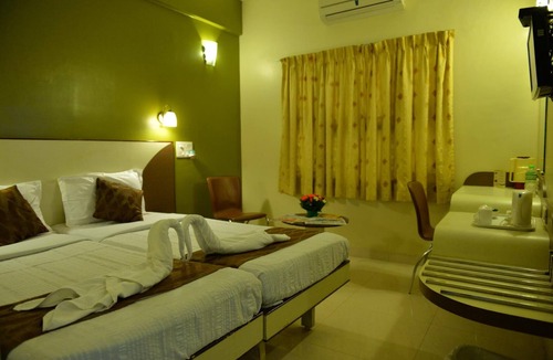 Egmore Hotel | Hotel Pandian