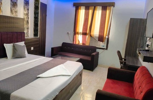 Charbagh Hotel | Hotel Park Avenue