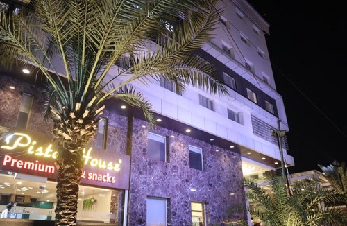 Masab Tank Hotel | Hotel Park Continental Banjara Hills