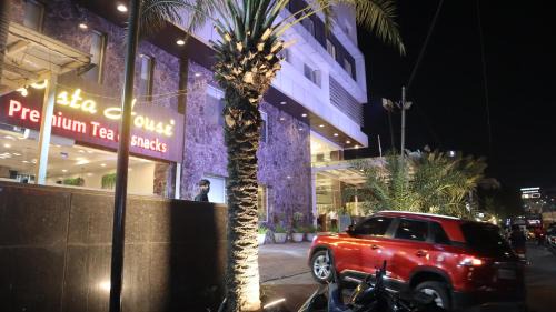 Masab Tank Hotel | Hotel Park Continental Banjara Hills