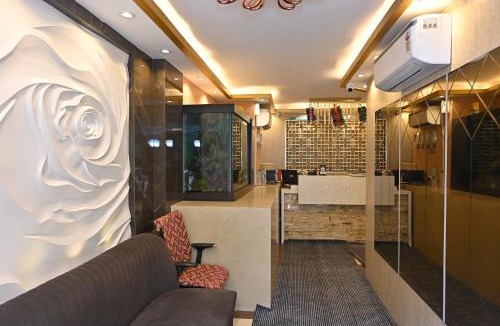 Prabhadevi Hotel | Hotel Park Palace