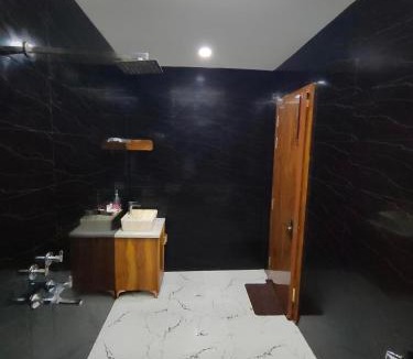 Delhi Hotel | Hotel Parth Residency