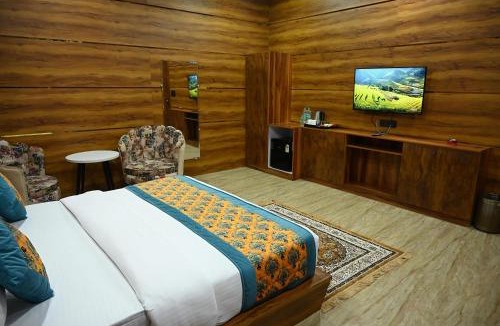Delhi Hotel | Hotel Parth Residency