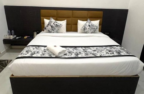 Taj Ganj Hotel | hotel pearl nest palace