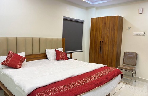 Bhimavaram Hotel | Hotel PR Royal